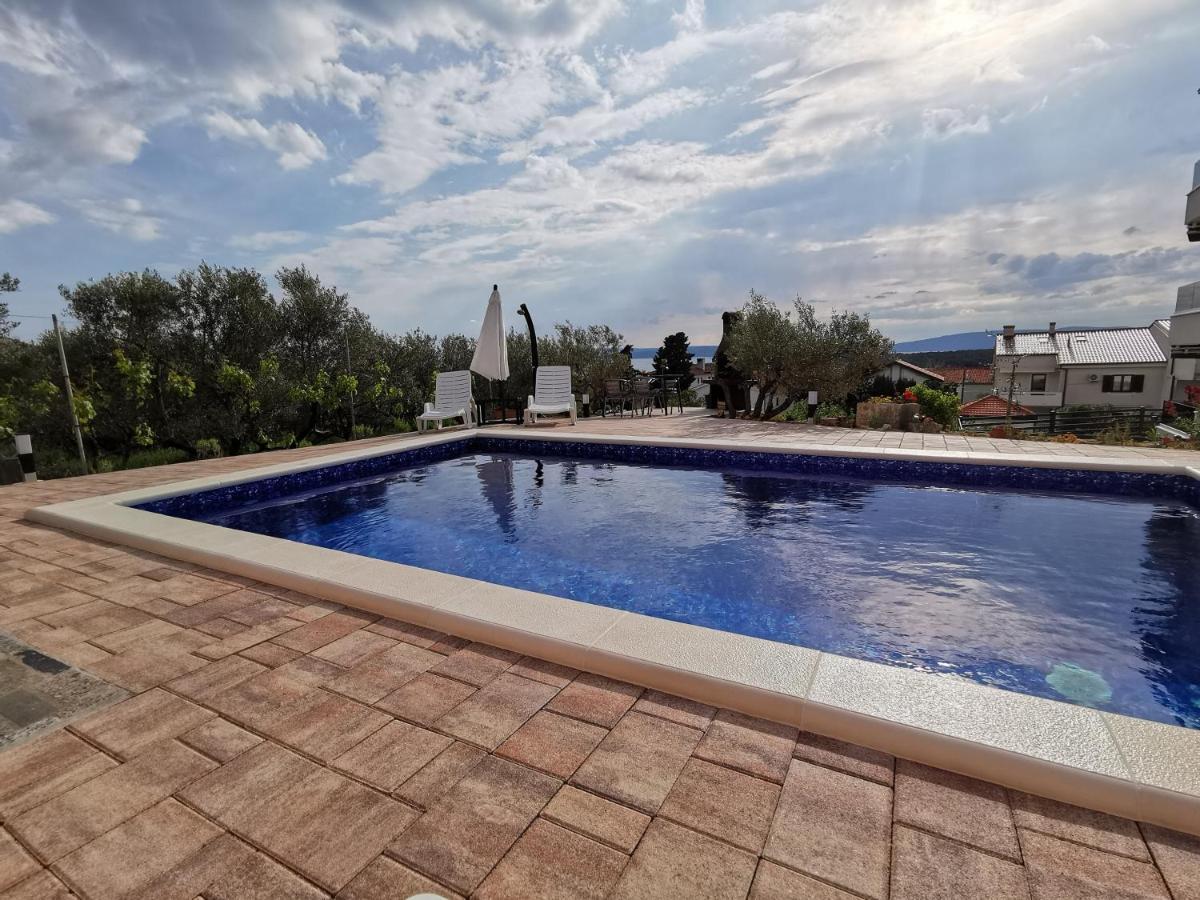 Apartments With A Swimming Pool Punat, Krk - 5378 Buitenkant foto
